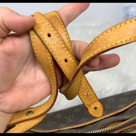Authentic LOUIS VUITTON Popincourt Ron Long Strap - Picture 14 of 14